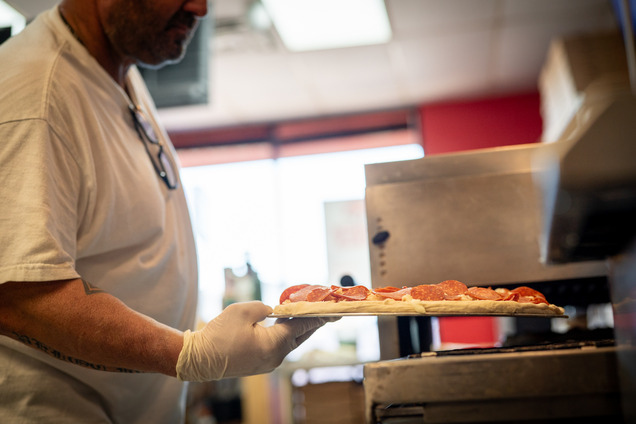 Pizza Buffet vs Pizza Bar Norco Essential Differences for a Successful Party