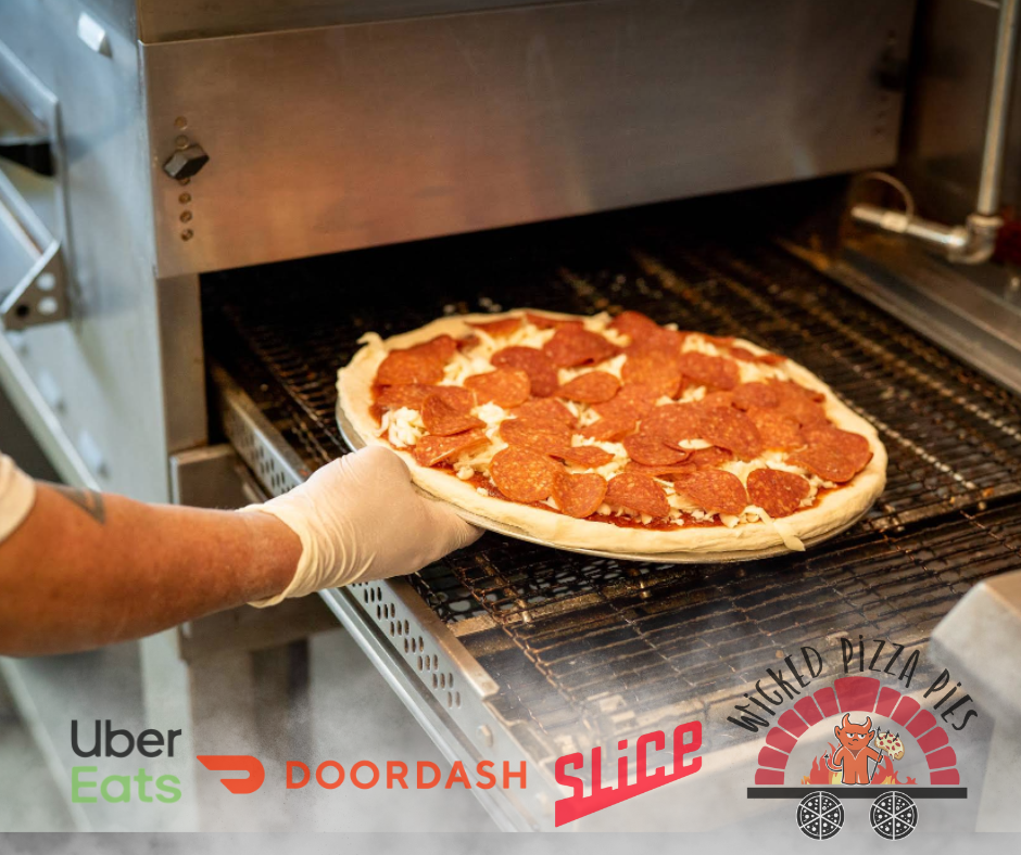Norco pizza toppings for a crowd with cheese pepperoni and specialty pizza options